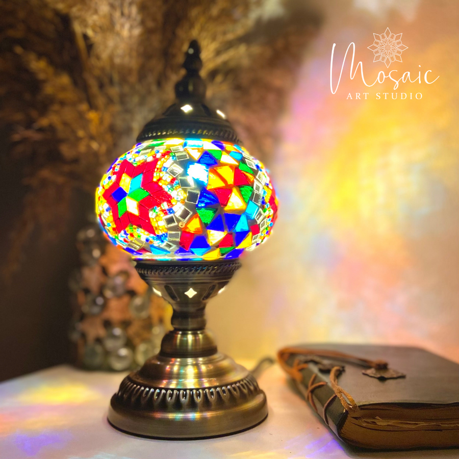 ''Kleurrijke Sterretje'' Handgemaakte Mozaïek Tafellamp