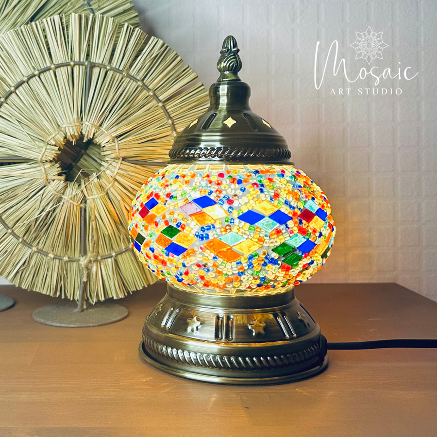 ''Kleurrijke Golven'' Handgemaakte Mozaïek Mini Tafellamp